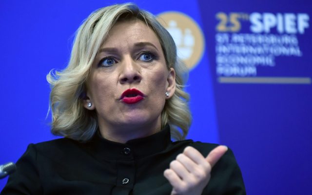 Zaharova invită Bucureştiul să recunoască public că trimite arme Kievului