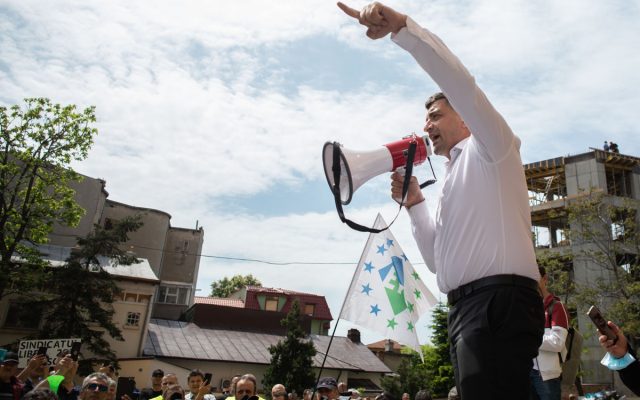 Simion vrea protest anti-guvernamental pe 2 octombrie: Nu este nicio criză energetică în România