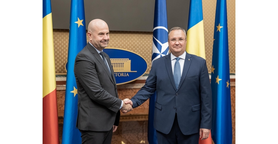 Premierul Ciucă l-a primit la Guvern pe ministrul Agriculturii din Republica Moldova / Discuţii despre fluxurile de aprovizionare cu produse agricole, afectate de agresiunea militară rusă din Ucraina