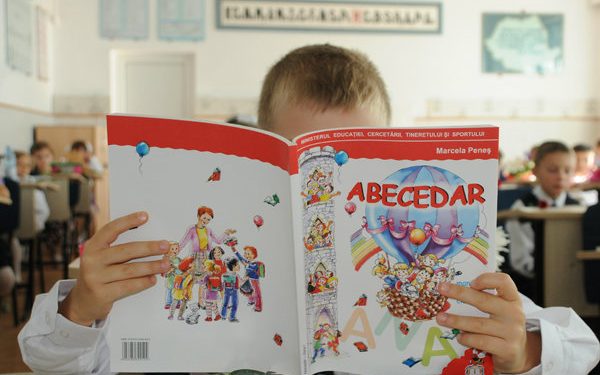 Departamentul pentru Românii de Pretutindeni, anunț foarte important pentru elevii etnici români din Ucraina
