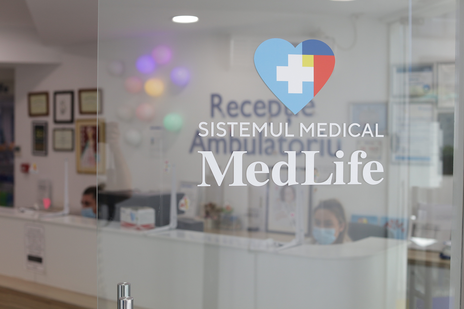MedLife achiziţionează platforma digitală SanoPass şi devine cel mai mare integrator de servicii medicale, de wellness şi sport din România