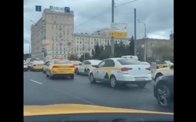 Compania de taxiuri „Yandex Taxi”, sabotată la Moscova! ”E ca în filmele cu James Bond”