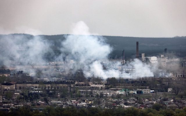 Rușii au lovit o termocentrală pe cărbune care alimentează cu electricitate cinci milioane de ucraineni 