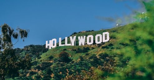 „Coordonator de intimitate”, noul job de la Hollywood. Între 60 și 80 de persoane supraveghează scenele de sex filmate