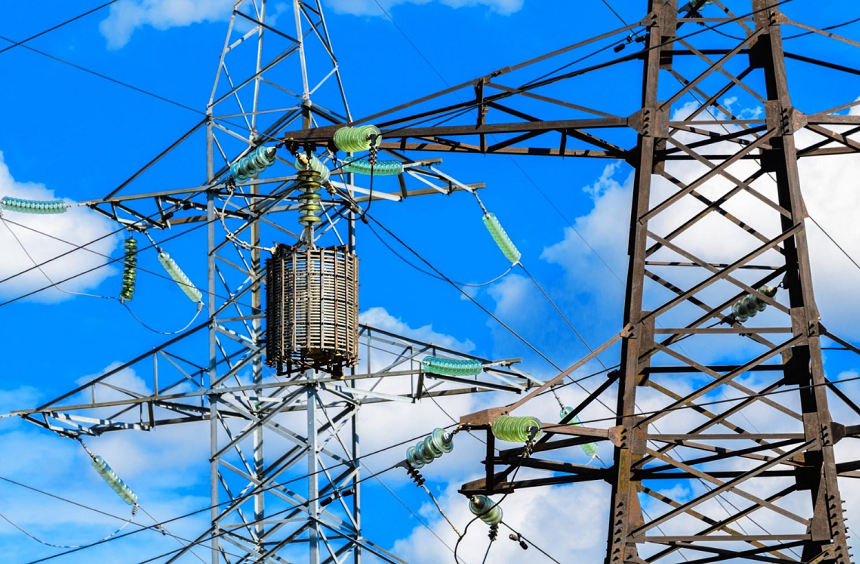 Furnizorul de energie ucrainean Ukrenergo anunţă restricţii ”temporare” privind utilizarea energiei electrice în Kiev şi în regiunile centrale pe fondul creşterii rapide a consumului