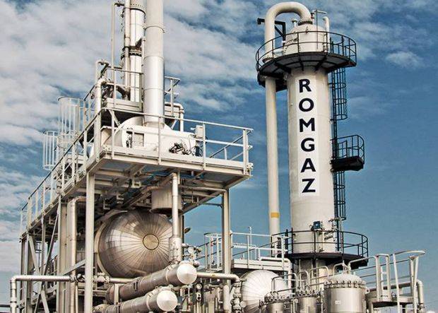 Romgaz şi SOCAR, compania naţională petrolieră din Azerbaidjan, au semnat un memorandum pentru a construi un terminal de lichefiere a gazelor naturale şi un terminal de regazeificare la Marea Neagră