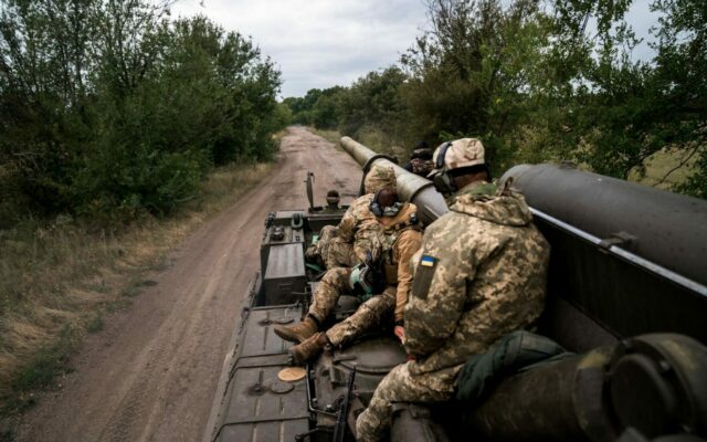 Un soldat rus care a invadat Ucraina a povestit tot! „Au jefuit tot ce era. Maşini de spălat, electronice, totul”