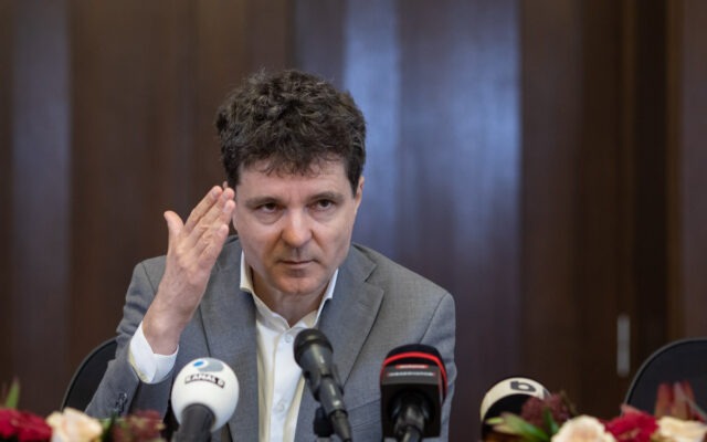 Nicușor Dan: Îl rog pe domnul Ciolacu să dea telefon la domnul Câciu, ministrul de Finanțe, ca să rezolvăm problema restantă