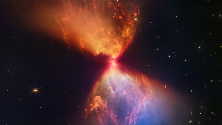 „Clepsidra de foc”, o nouă imagine spectaculoasă surprinsă de telescopul spațial James Webb. La ce ne uităm, de fapt