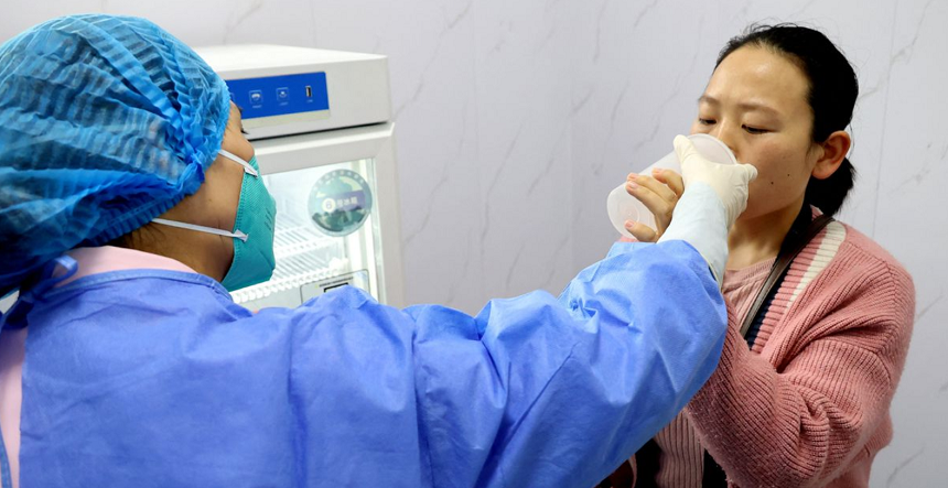 China raportează cel mai mare număr de cazuri noi de covid-19 din ultimele şase luni, în pofida a numeroase plasări în carantină