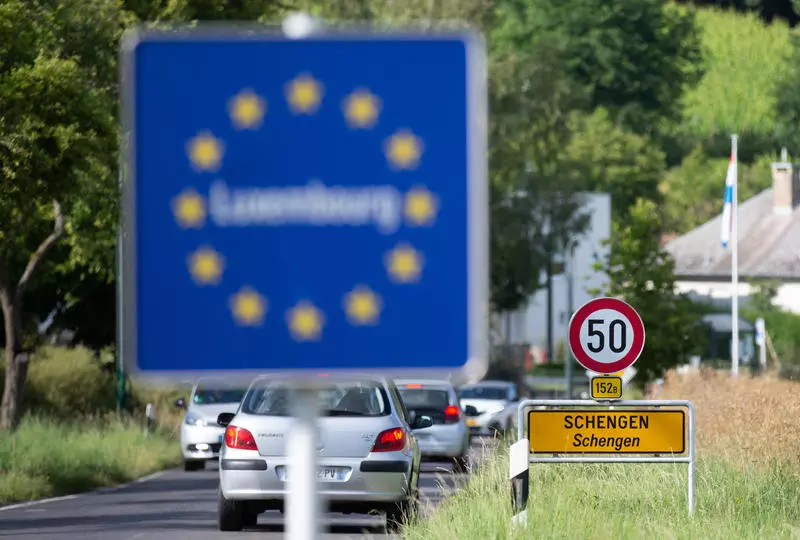 Un eurodeputat PSD a vorbit cu parlamentarii Olandei care nu vor România în Schengen. Semnalul primit cu trei săptămâni înaintea votului decisiv