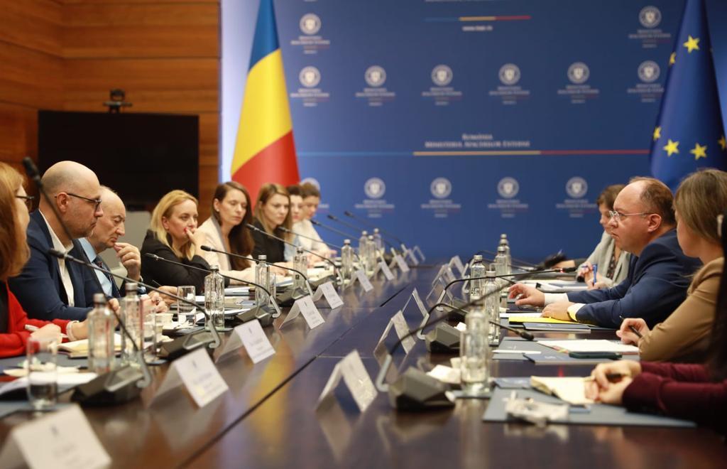 Bogdan Aurescu, întâlnire cu reprezentanţii Coaliţiei pentru Dezvoltarea României – S-a discutat despre modalitatea în care mediul de afaceri poate colabora cu Guvernul în vederea promovării obiectivului aderării la spaţiul Schengen