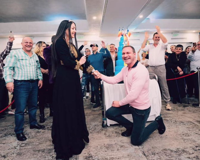 Promisiunea lui Alin Oprea viitoarei soții: ”Îți voi ridica un palat!” Solistul  a renunțat la bunuri imobiliare de 1 milion de euro