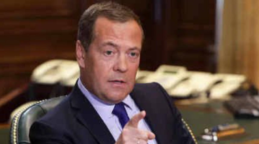 Dmitri Medvedev: Impunerea de către UE a unui plafon la preţul la gaze naturale a fost dictată de „ura animalică” faţă de Rusia