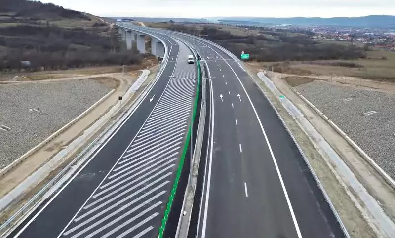 Primii și ultimii kilometri noi de autostradă din 2022 se deschid azi