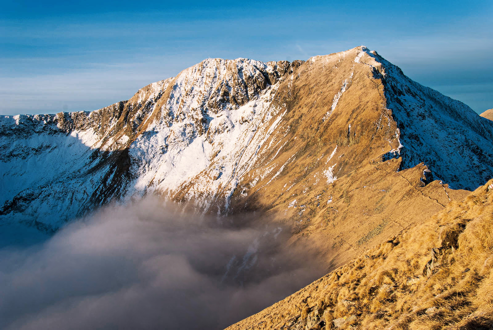 TOP 5 cele mai înalte vârfuri de munte din România