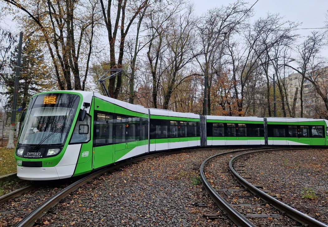 Primele 15 tramvaie noi, cumpărate de PMB, intră în circulație, în weekend. Pe ce linie a fost introduse