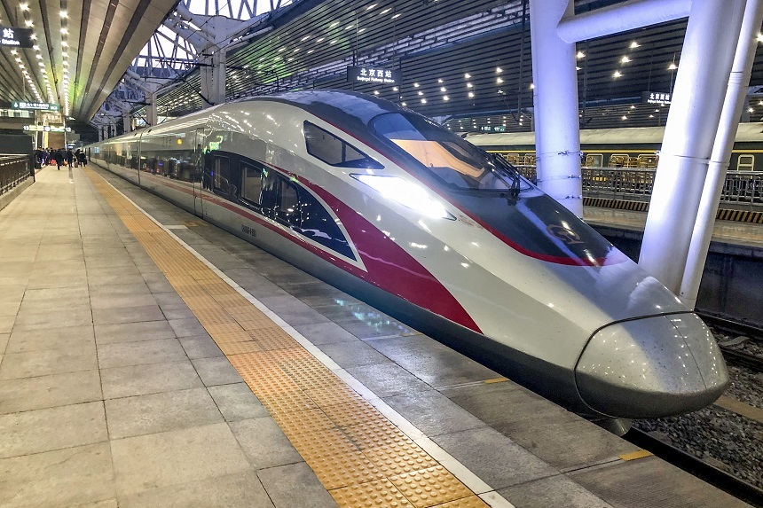 China a reluat duminică serviciile feroviare de mare viteză între Hong Kong şi continent, pentru prima dată de la începutul pandemiei de Covid-19
