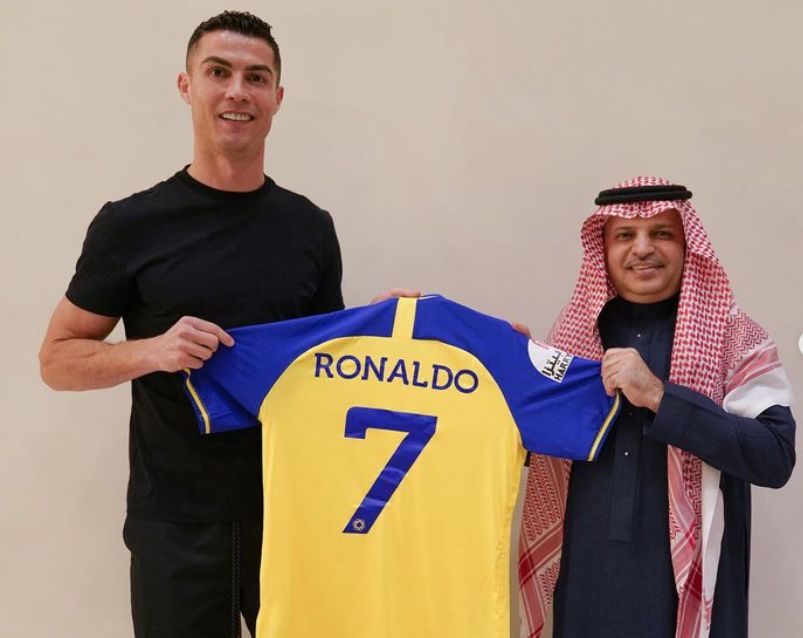 Ronaldo s-a făcut de râs. Gafă monumentală, la primirea grandioasă din Arabia Saudită