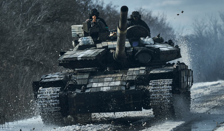 Un an de conflict în Ucraina: Opt mari moduri în care lumea s-a schimbat