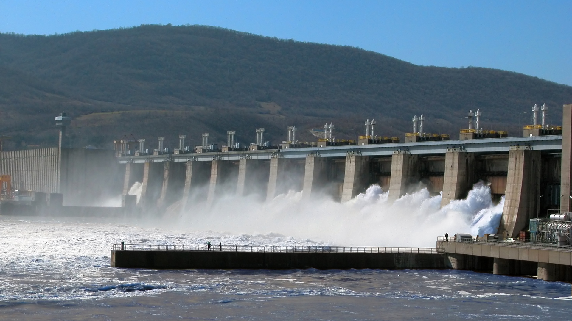 Hidroelectrica a realizat un profit net de 4 miliarde de lei, mai mare cu aproape 33%