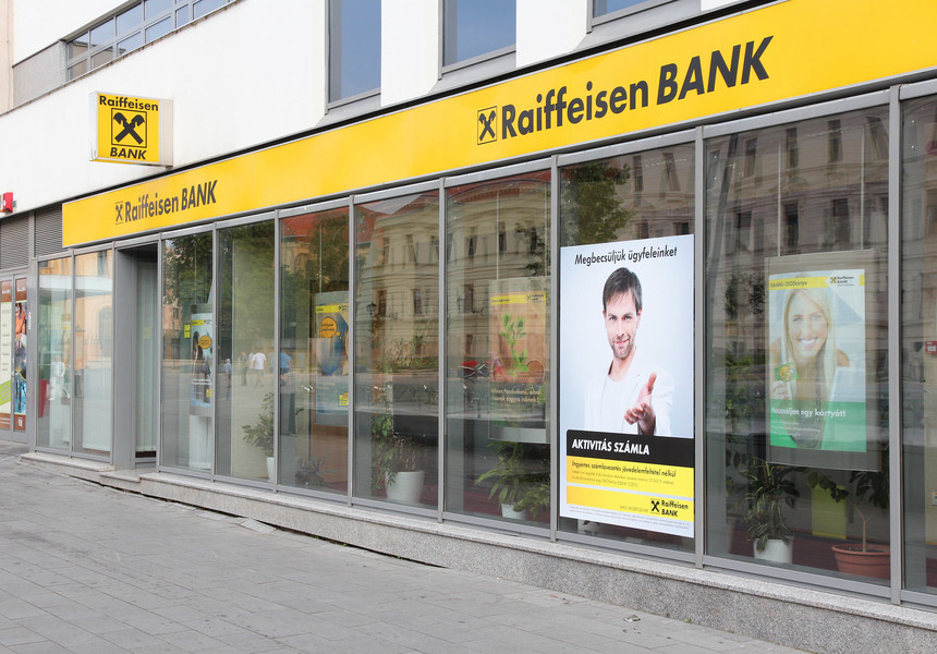 Profit dublu pentru Raiffeisen Bank, în 2022: „Clienţii noştri au dovedit un comportament bun de plată”