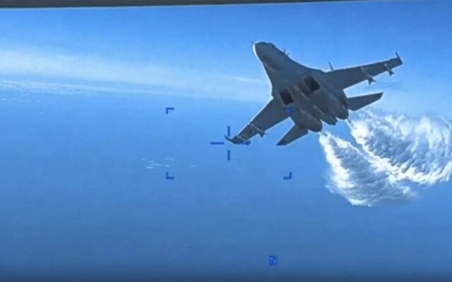 Primele imagini cu drona americană doborâtă de avioanele rusești VIDEO