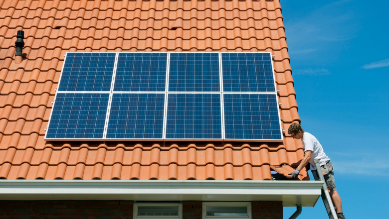 Fotovoltaice cu buletinul. Modificări importante la programul „Casa Verde”