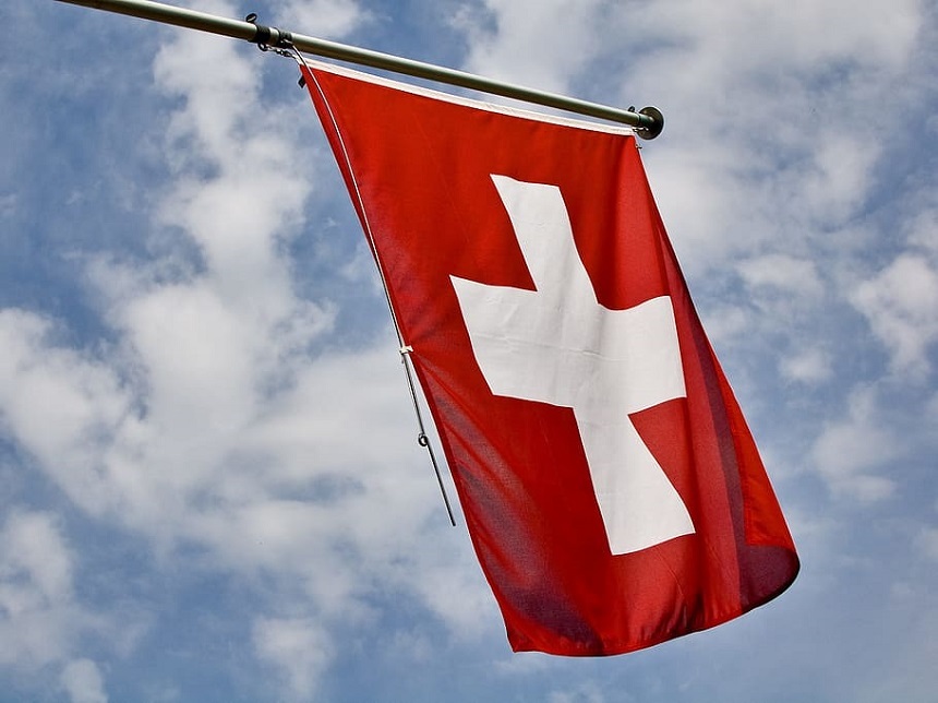 Analişti: Căderea Credit Suisse a dat o lovitură gravă reputaţiei Elveţiei
