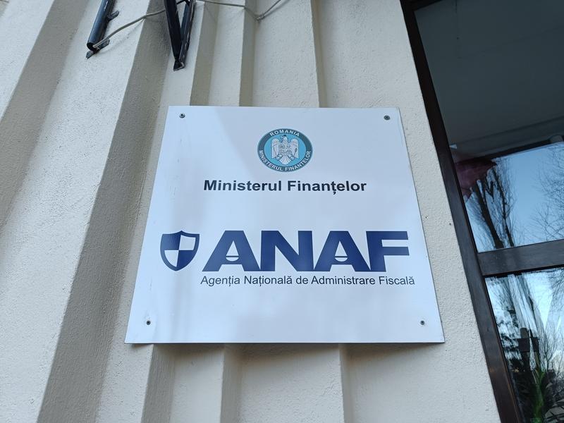 ANAF se pregăteşte să impună băncilor să-i comunice zilnic sumele ce pot fi plătite din conturile celor vizaţi de popriri