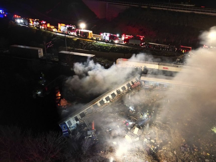 UPDATE: Accident groaznic în Grecia. 36 de morți și 85 de răniți, după ce două trenuri s-au ciocnit. FOTO&VIDEO