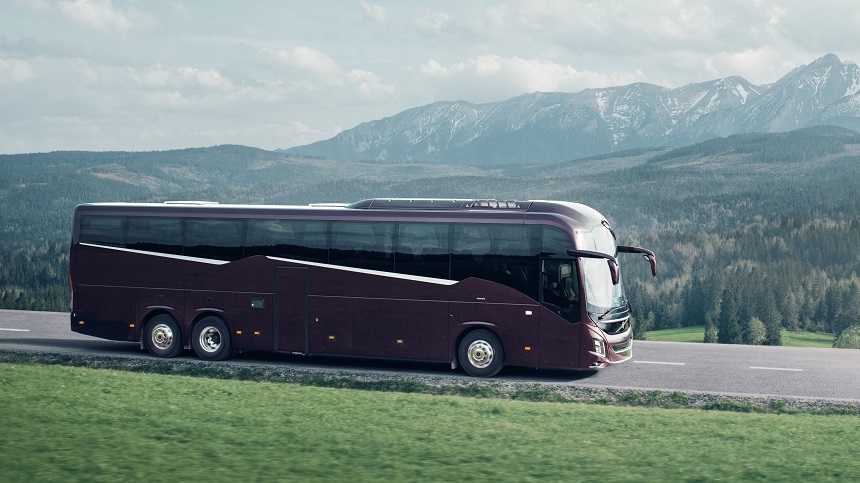 Volvo Buses se restructurează în Europa, închide o fabrică în Polonia şi renunţă la 1.600 de angajaţi