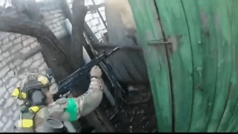 Lupta pe blocuri, în Bahmut. Imagini filmate de soldați ucraineni