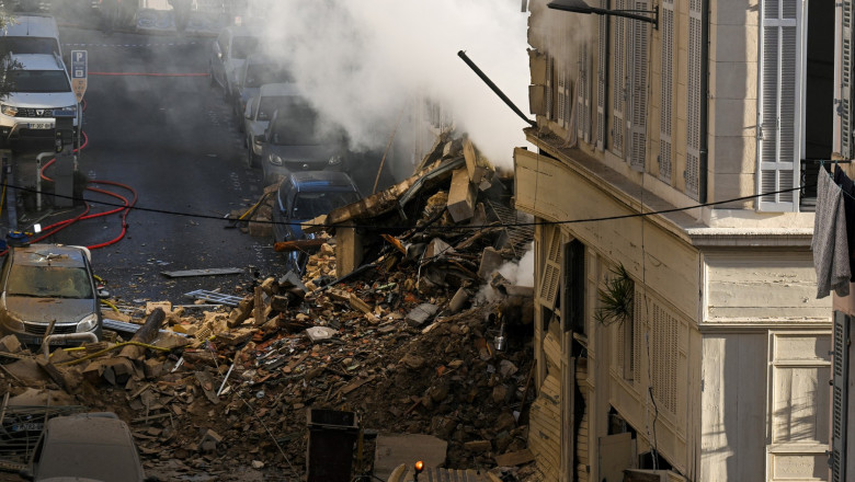 Explozie puternică în Marsilia. Două clădiri s-au prăbușit complet. Cel puțin 6 oameni sunt răniți.
