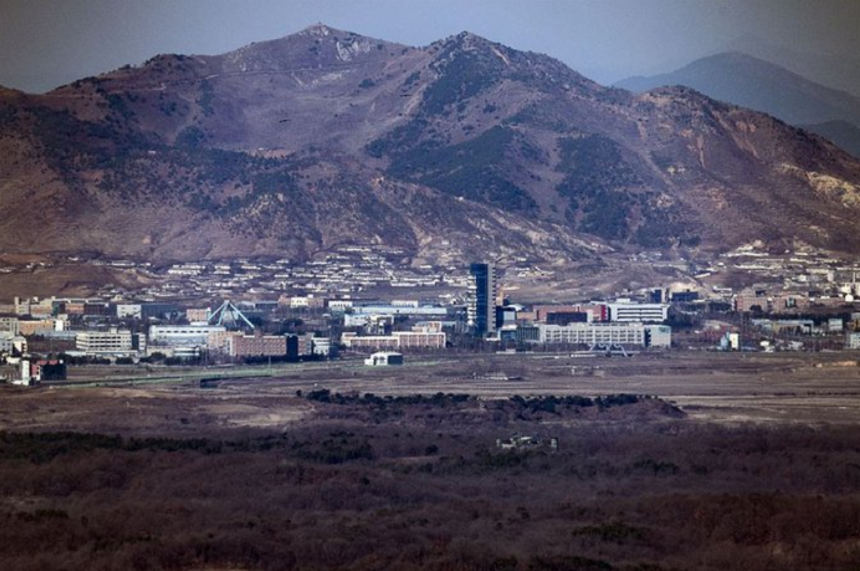 Seulul cere Phenianului să nu mai folosească fără autorizaţie zona industrială comună Kaesong într-un aviz în care ameninţă cu ”măsuri”, respins de nord-coreeni