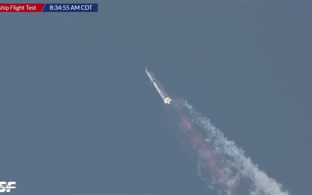 Elon Musk, prima reacție după explozia rachetei Starship la câteva minute după decolare
