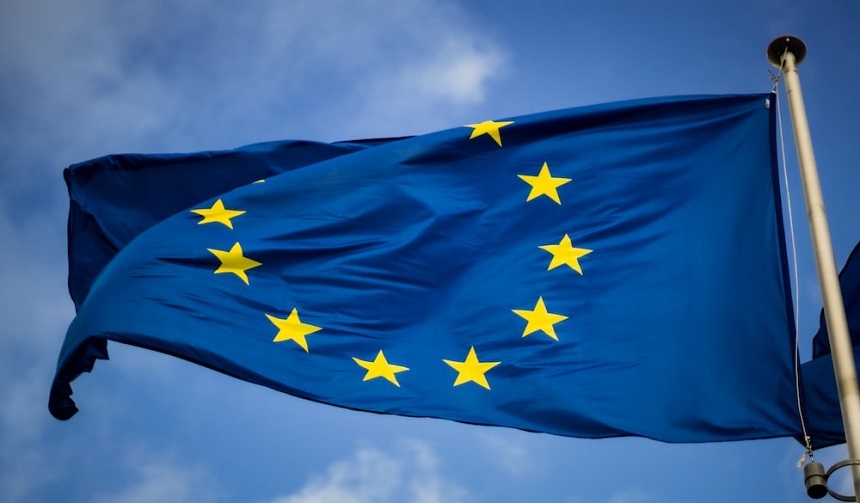UE cere restului lumii să folosească reglementările sale în domeniul criptoactivelor