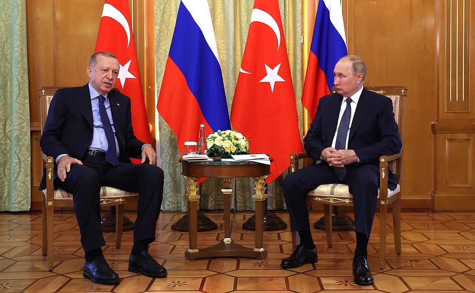 Turcia va menţine legături puternice cu Rusia, indiferent cine va câştiga alegerile