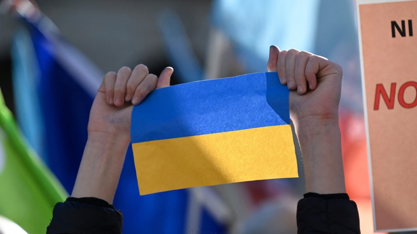 Contract de finanţare de 100 de milioane de euro pentru decontarea cheltuielilor cu asistenţa acordată refugiaţilor din Ucraina, semnat între Ministerul Proiectelor Europene şi Ministerul de Interne