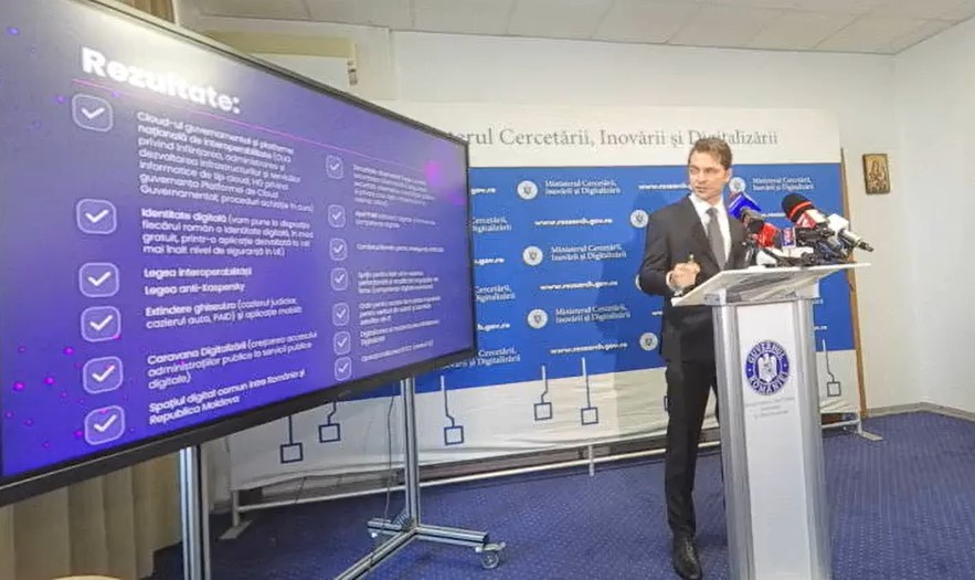Ministrul Sebastian Burduja vorbește despre interzicerea Tik Tok dar el personal are cont de Tik Tok