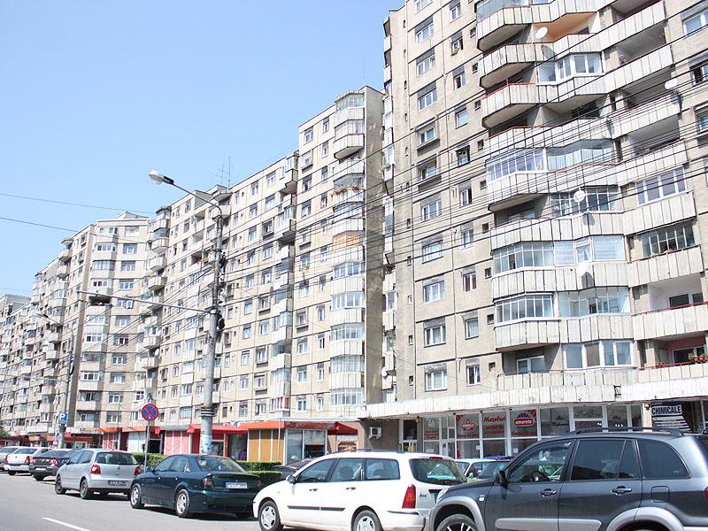 Scădere cu aproape 25 la sută a tranzacțiilor imobiliare în România