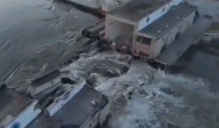 Dezastru în Ucraina! Barajul Kakhovka de lângă Herson a fost distrus. Oamenii, evacuați