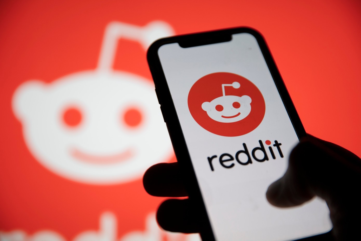 Peste 8.000 de forumuri Reddit şi-au întrerupt activitatea