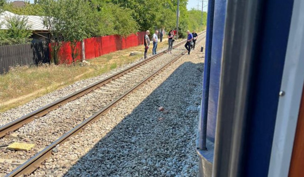Un bărbat, lovit mortal de trenul de călători București-Constanța, între Băneasa și Pantelimon