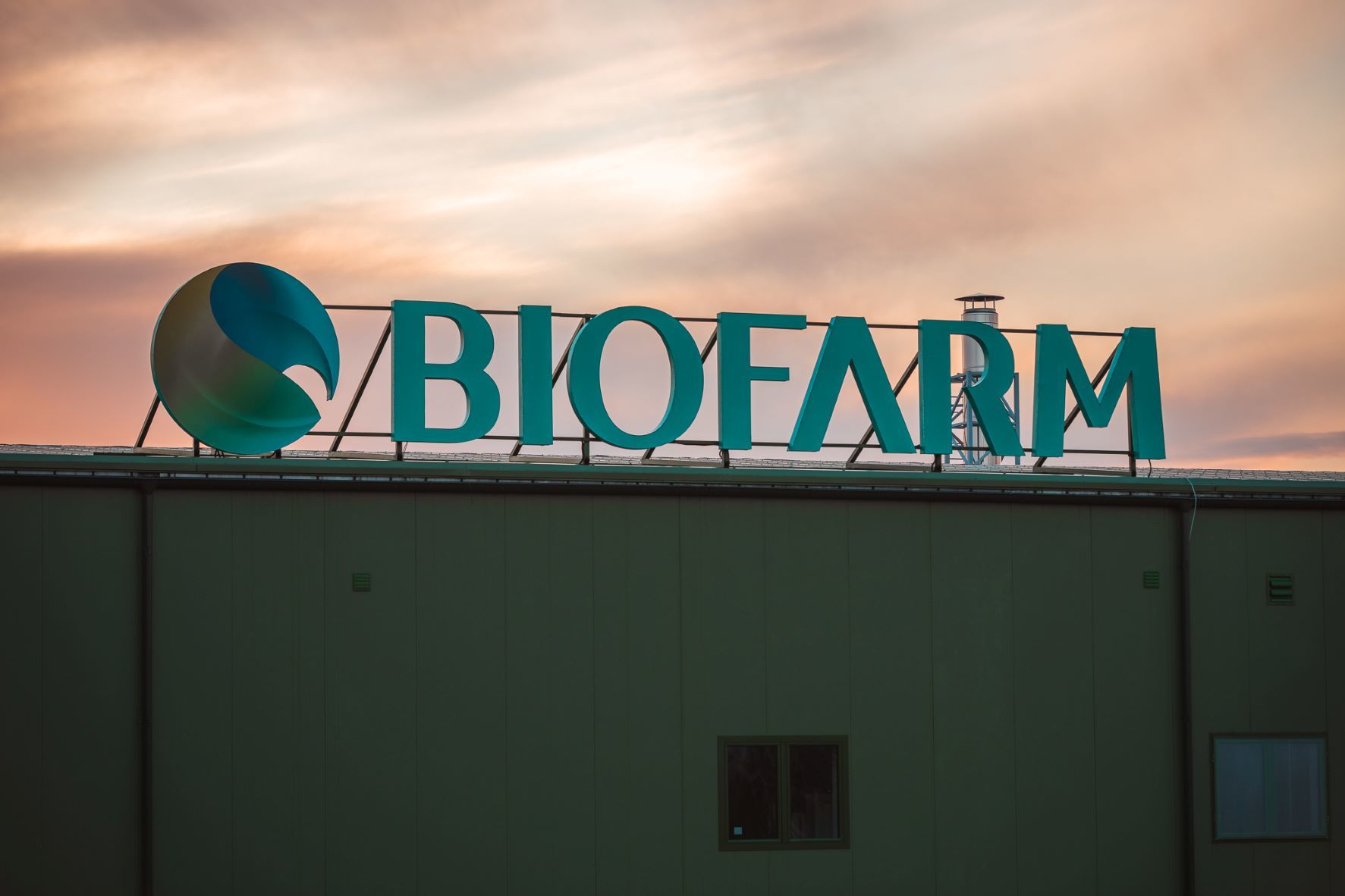 Biofarm vinde un imobil din centrul Capitalei în schimbul unei sume imense