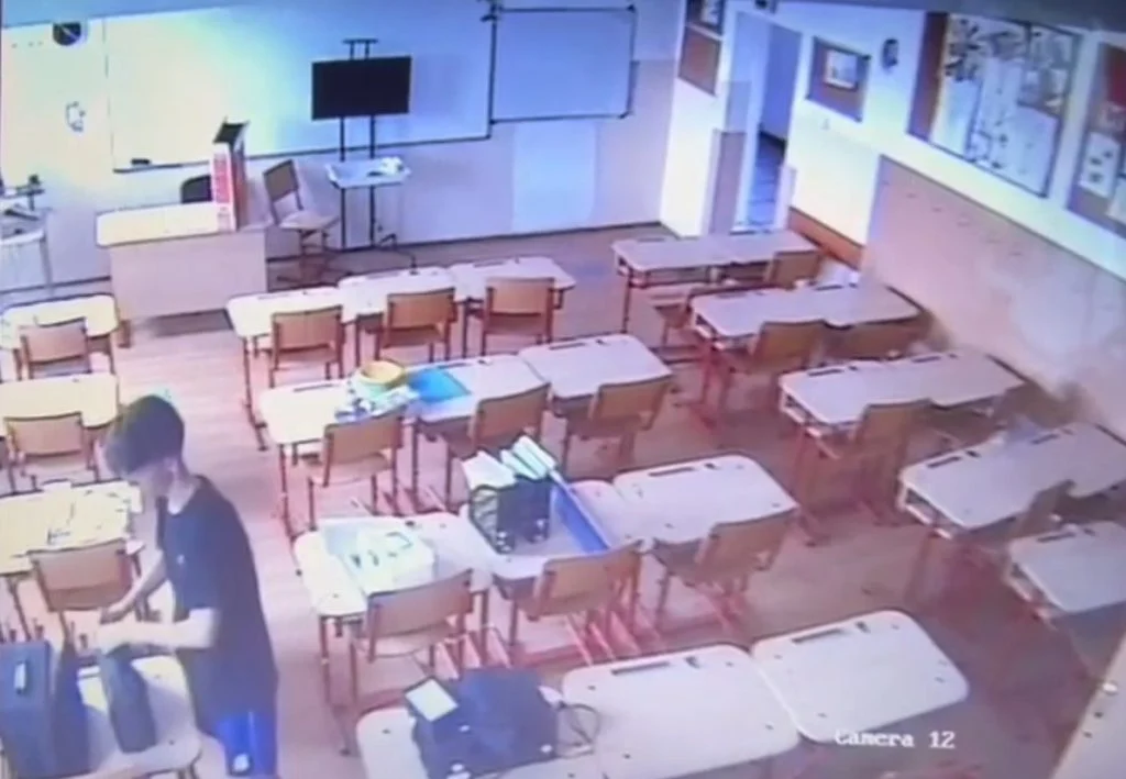 Au furat tabletele dintr-o școală din București, chiar dacă Poliția se află lângă unitatea de învățământ