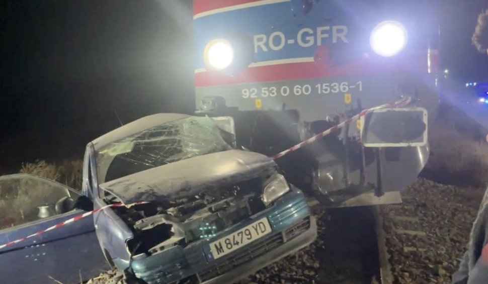 Ultima oră: Accident mortal în Teleorman! O femeie a murit, după ce mașina în care se afla a fost spulberată de tren