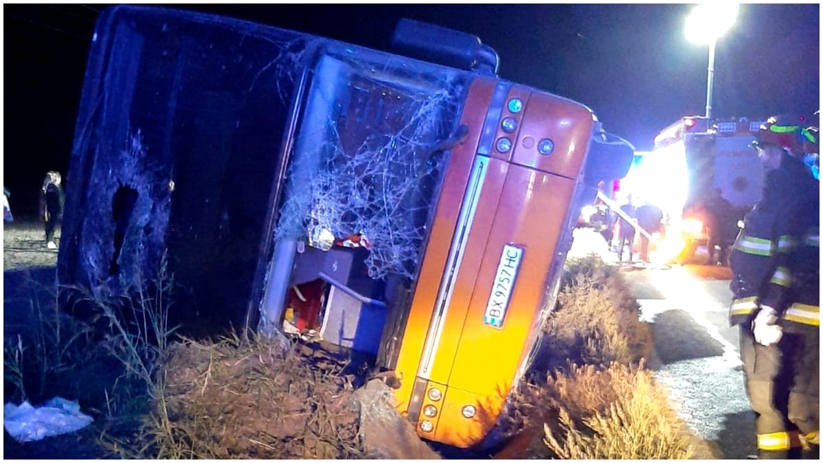 Accident grav lângă Hârșova: autocar cu 83 de pasageri la bord, răsturnat. 7 persoane spitalizate. Update