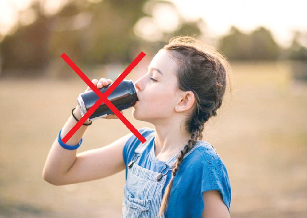 Important! Băuturile energizante, interzise copiilor. Vor fi scoase şi din automate