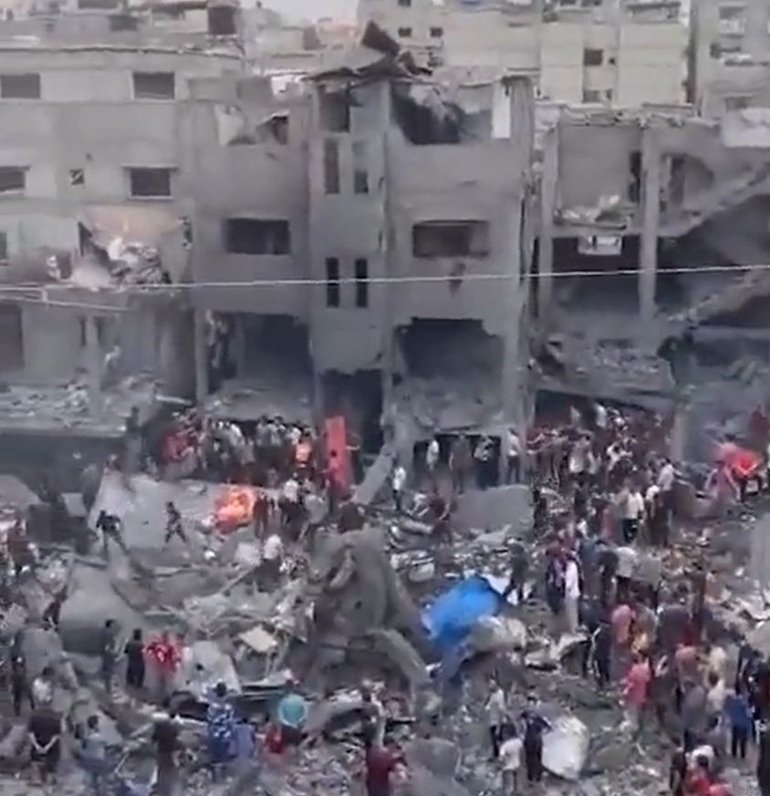 Dezastru total în Gaza. Israelul a bombardat cu 100 de avioane și a lovit 150 de „ținte subterane”